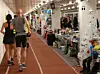 Det er trangt i løpebanen og det er trang i servicesonen - i 24 timer. Det var ikke forenlig med 24-timersløp i Bislett-tunnelen i år. (Foto: Kjell Vigestad)