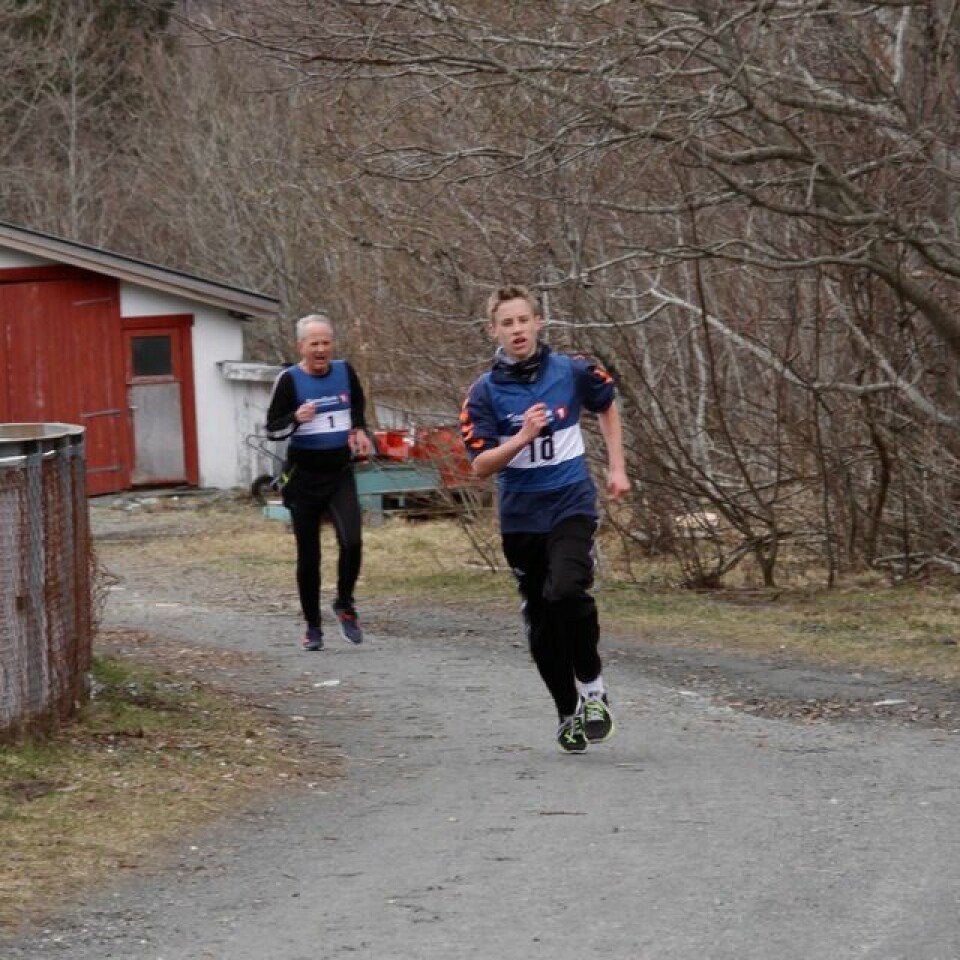 Ådne Andersen med ny løyperekord i Rotevatnet rundt startnummer_1_18