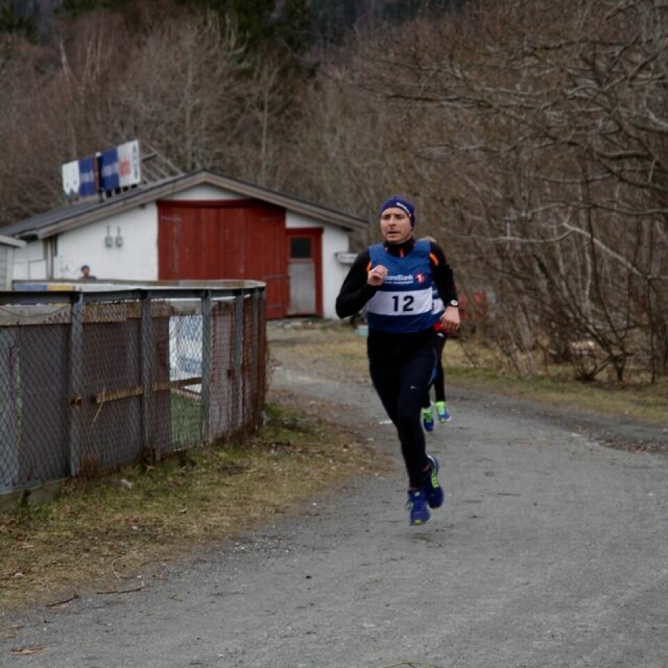 Ådne Andersen med ny løyperekord i Rotevatnet rundt startnummer_12