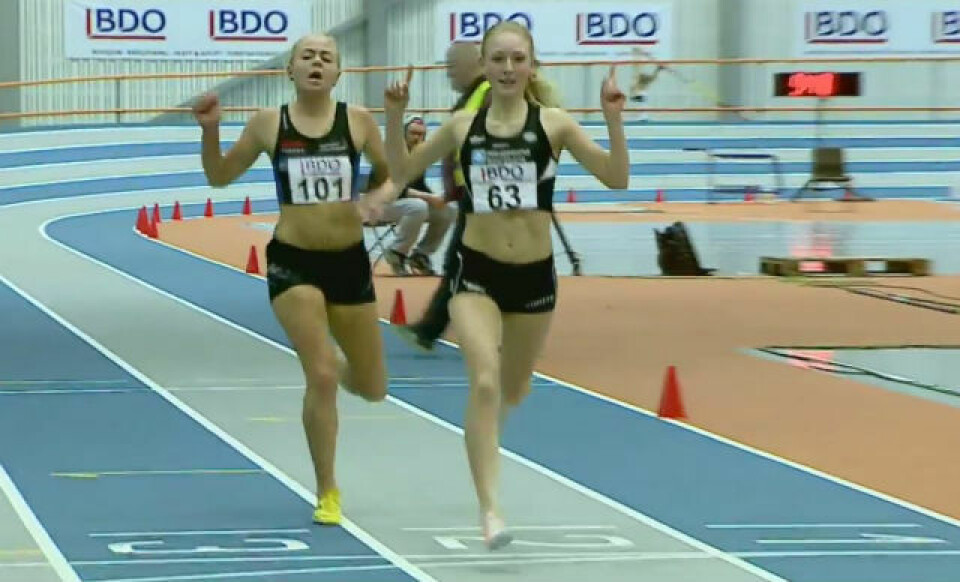 Dramatikk og ny triumf for Erik Udø Pedersen på 3000 m 3000m_kvinner_to_beste.jpg