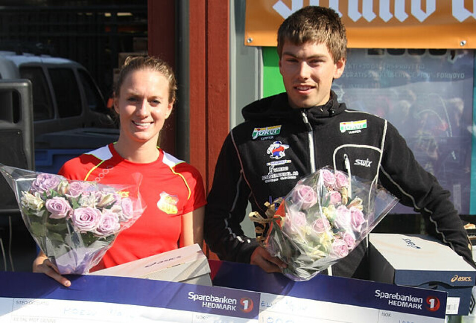 Geir Steig, Luster IL og Merete Weng, IL etter triumfene i Lundehøgda Opp i 2014. Geir Steig, Luster IL og Merete Weng, IL etter triumfene i Lundehøgda Opp i 2014.