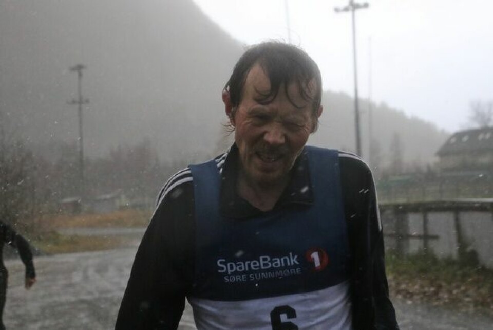 Are Uran vant stormfullt Rotevatnet rundt Storm_Standal.jpg