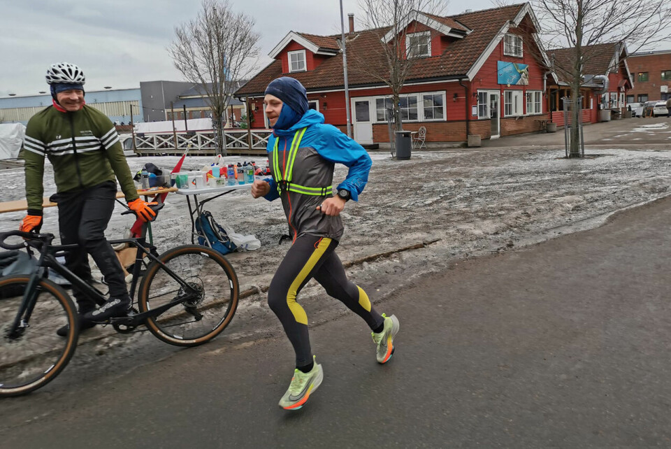 Rekorddeltakelse og god stemning i Holmestrand Cannonball Ultra Simen Smidesang.jpg