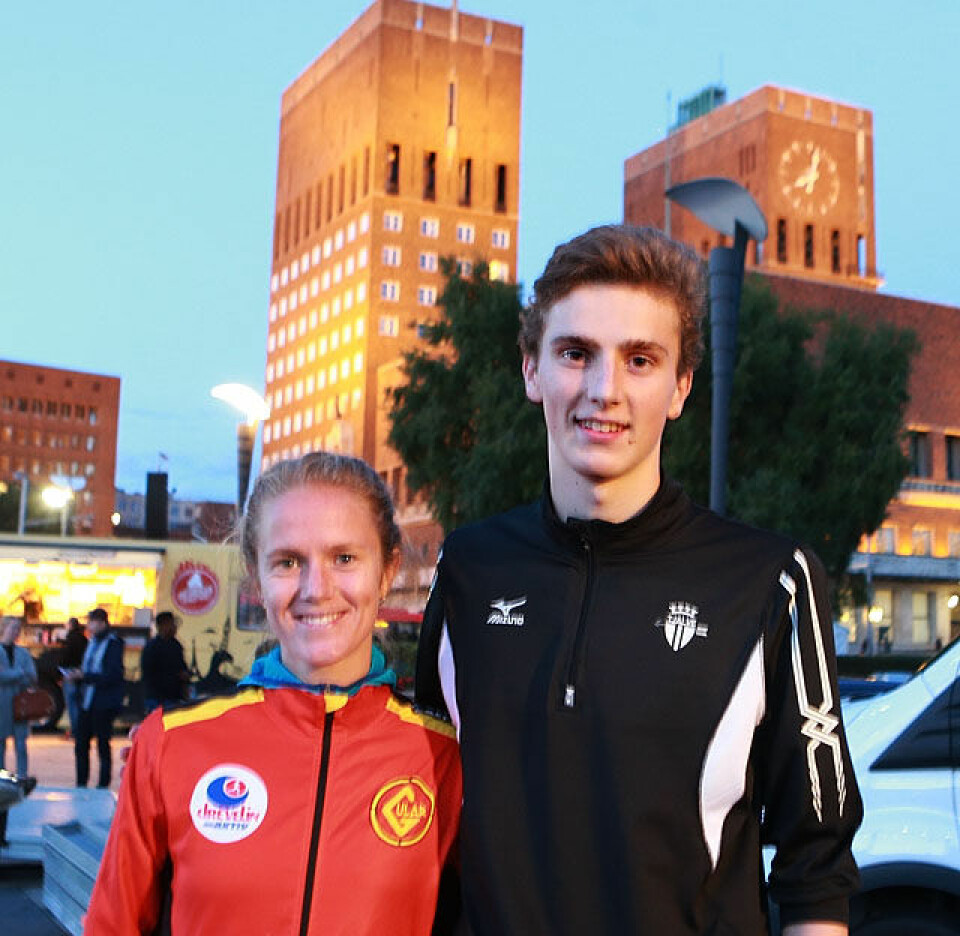 Engevik og Kristiansen vant 3 km i Oslo Maraton Dame-og_herrevinner_Kristiansen_Engevik_AZ3T9643.jpg