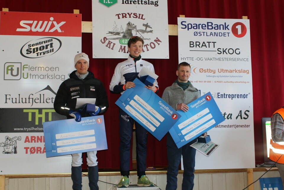 De tre raskeste i Trysil Skimaraton (fra venstre): Henrik Vik Tolo, Henrik Haugland Syverinsen og Henrik Olimb. (Foto: Rolf Bakken) De tre raskeste i Trysil Skimaraton (fra venstre): Henrik Vik Tolo, Henrik Haugland Syverinsen og Henrik Olimb. (Foto: Rolf Bakken)