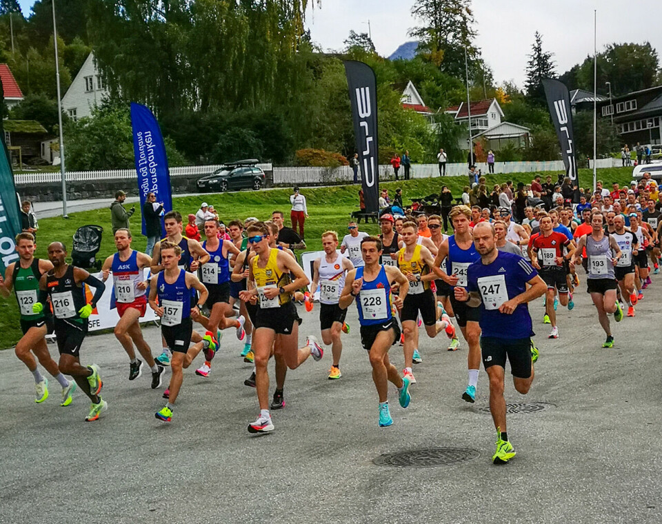 Klart for Gloppen Halvmaraton for 10. gong Starten_1280.jpg