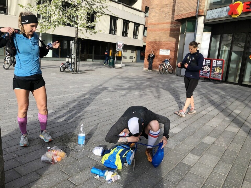 Magnus var heldig, fikk med tre sterke ultraløpere på 16 mil treningstur til Verdens Ende Drammen_Liss_Magnus_Henriette (1280x960).jpg