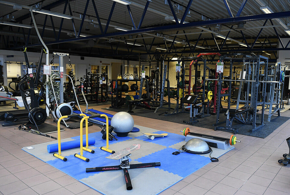 Mens reise- og utelivsbransjen opplever nedgangtider, så opplever bransjer innen hjemmeaktiviteter det motsatte. Blant disse finner vi forhandlere av utstyr for hjemmetrening. Her fra lokalene til Sportsmaster. (Arkivfoto: Bjørn Johannessen) Mens reise- og utelivsbransjen opplever nedgangtider, så opplever bransjer innen hjemmeaktiviteter det motsatte. Blant disse finner vi forhandlere av utstyr for hjemmetrening. Her fra lokalene til Sportsmaster. (Arkivfoto: Bjørn Johannessen)