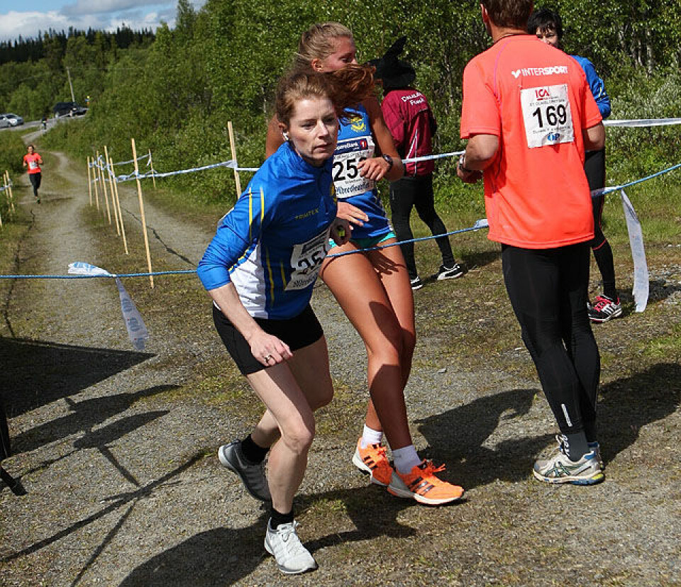 Dag 3: Mot trilleravslutning for damer i St. Olavsloppet Strindheim_damer_veksling_A20G8549