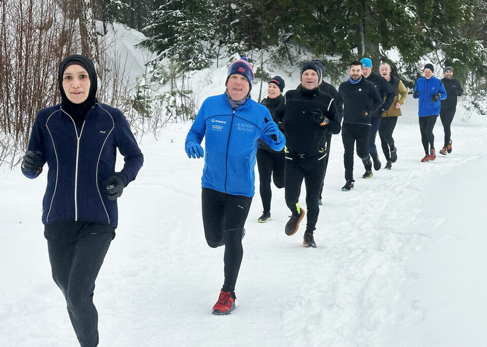 Fairuz Syed Ahmad leda an i toget av løpere som var med og feira 40-årsdagen hennes. (Foto: Ole Christian Lier) Fairuz Syed Ahmad leda an i toget av løpere som var med og feira 40-årsdagen hennes. (Foto: Ole Christian Lier)