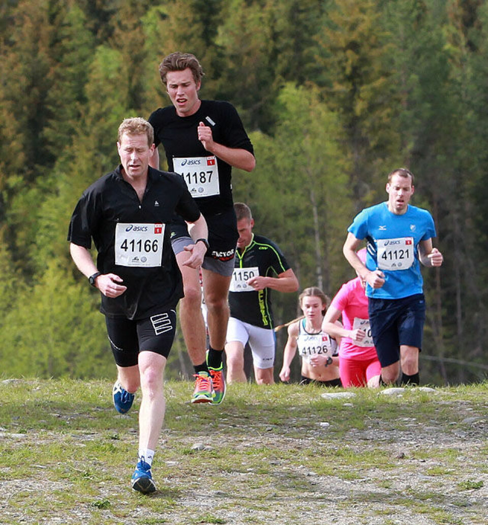 1127 løp HalvBirken - Petter Skinstad løp fortest Halvbirk_bak_Skinstad_A20G1927.jpg