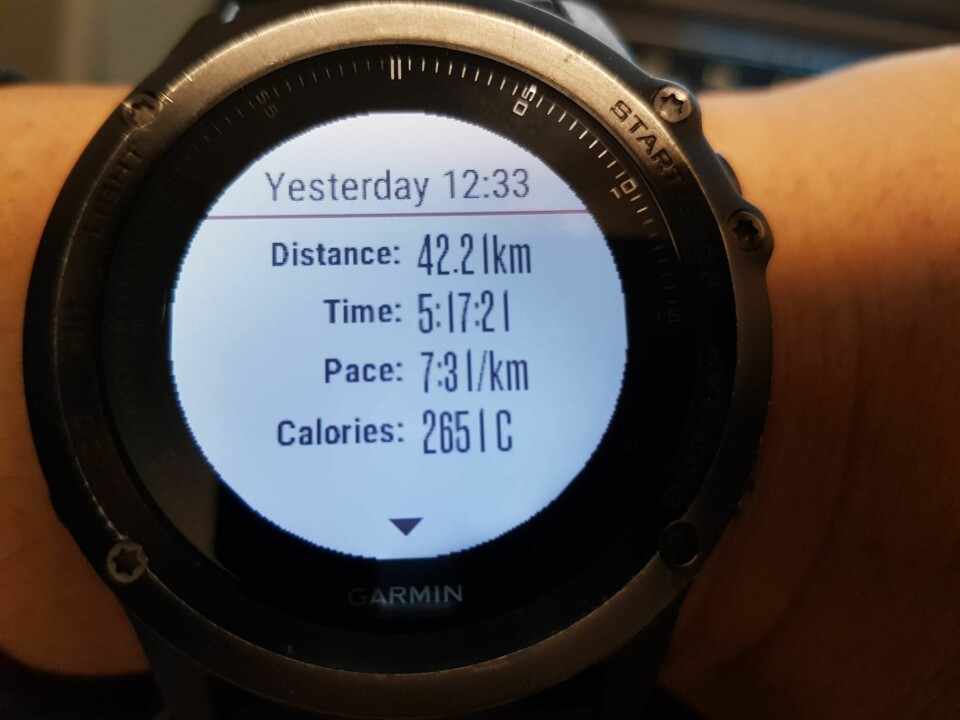 Daniel løp over 5000 runder i 8-tall på lugaren for å fullføre 17. mairaton Klokka.jpg