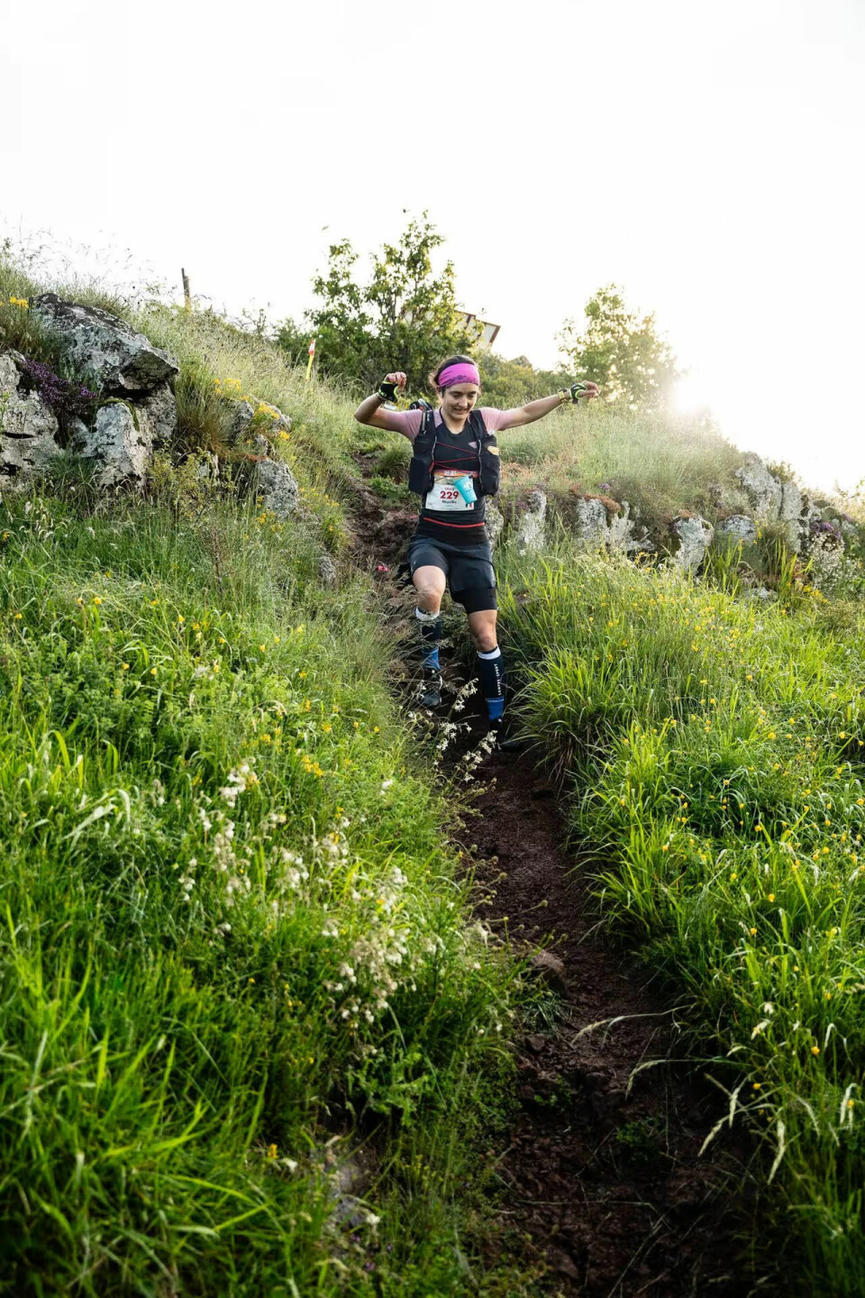 Norsk 2., 5. og 12. plass i UTMB Trail du Saint-Jacques i Frankrike Unnabakke.jpg