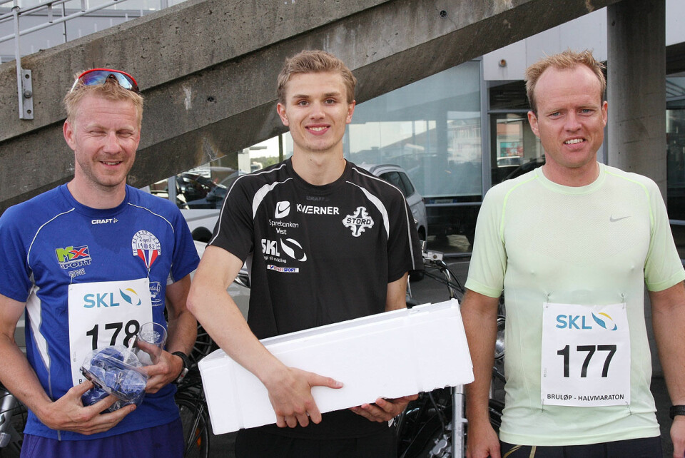 Arnfinn Aadland og Lars Lunde i fokus i Bruløpet på Stord 10km_pall_menn_IMG_0038.jpg