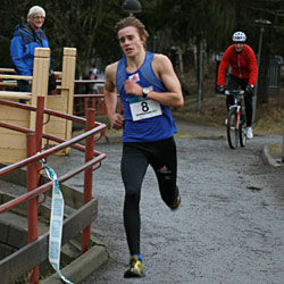 Skybrudd hindret ikke rekorddeltakelse Gustav-Folleraas_Kringsjaal