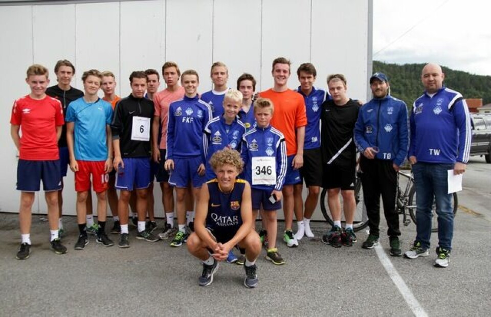 Fotballklubb fylte opp Ålesund Sommerkarusell Sportsklubben_Rollon