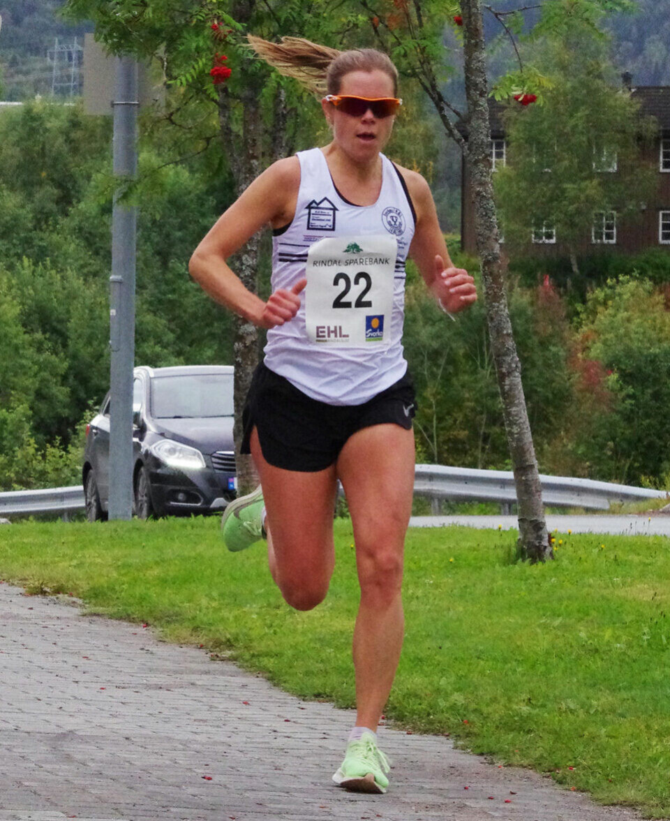 Løyperekord av Trond Ørjan Eide i Lina Roindt LR-Ingebjoerg_Sande.jpg