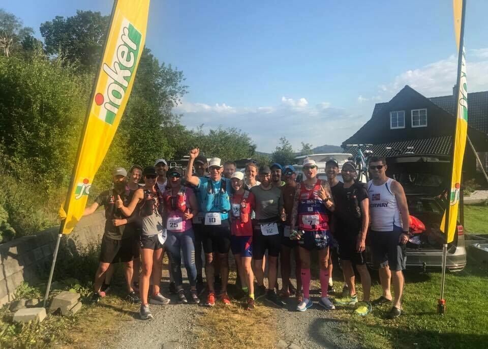 Therese Falk og Bjørn Tore Taranger vant etter 300 varme kilometer på Bømlo Start_siste_datg.jpg