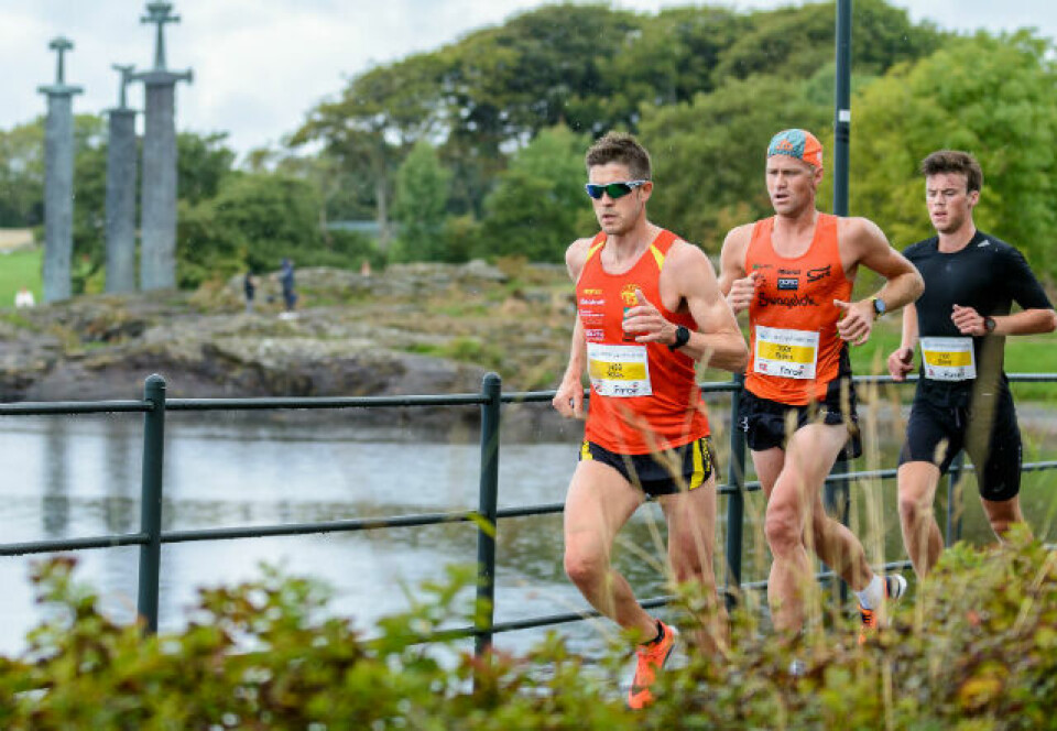 Thomas Asgautsen og Julie B Aspesletten seiret i Stavanger Maraton menn_halvmaraton.jpg