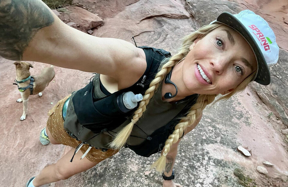 Candice Burt har de siste 100 dagene løpt over 52 km i snitt. Det vil si drøye 364 km i uka i over 14 uker på rad. (Foto: privat) Candice Burt har de siste 100 dagene løpt over 52 km i snitt. Det vil si drøye 364 km i uka i over 14 uker på rad. (Foto: privat)