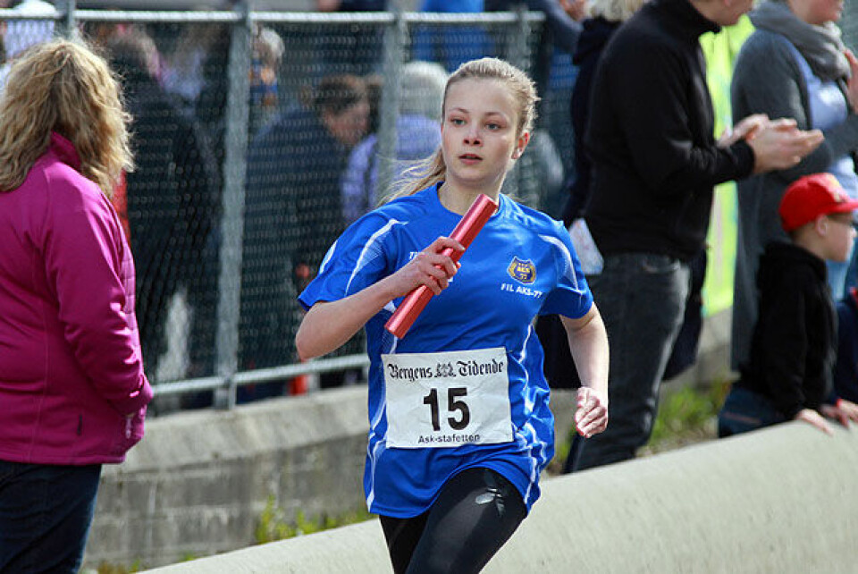 Gular banket Norna gul og blå i ASK-stafetten IMG_9768_640.jpg