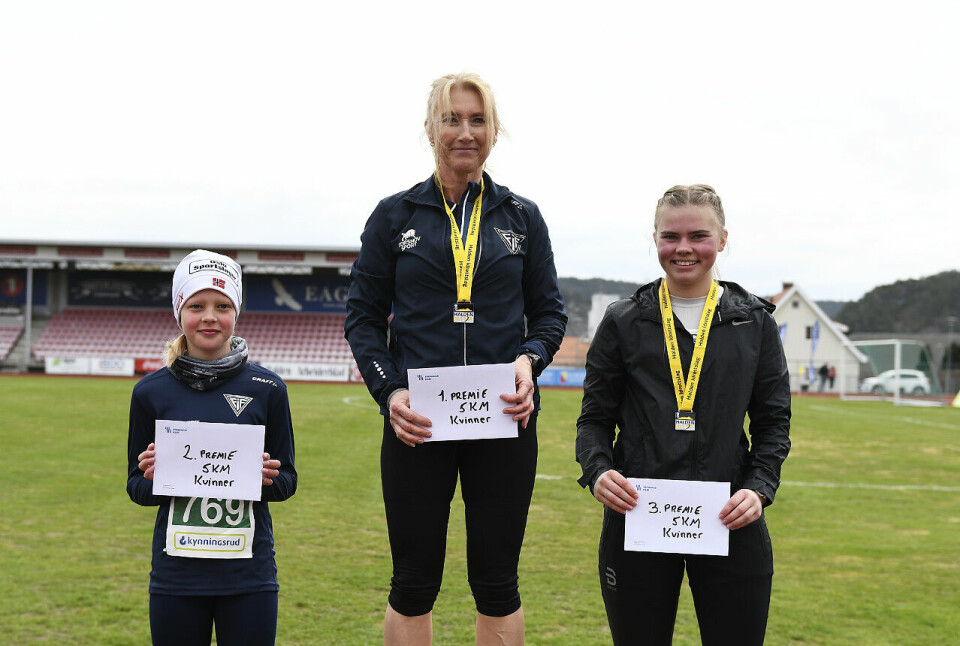 To nye løyperekorder i Halden Byløp 5km-kvinner-premiepall_50D7036.jpg