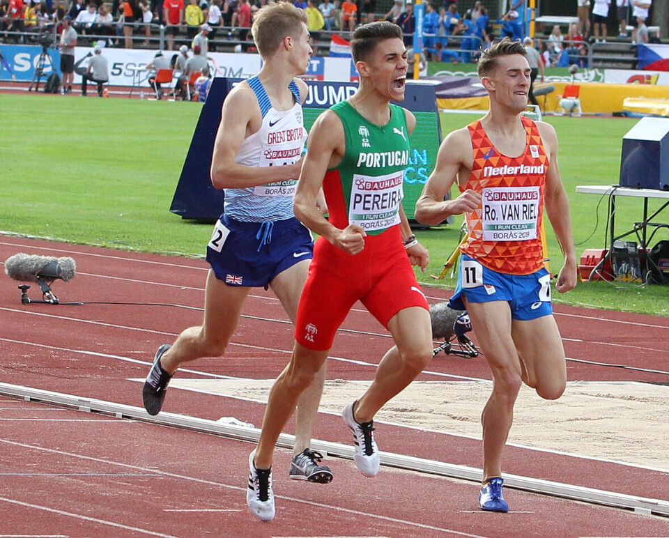 EM U20: De norske et godt stykke bak Europas beste juniorer på mellom- og langdistanse 1500m_gutter_finale_spurtet_for_tidlig_1280_A20G3229.jpg