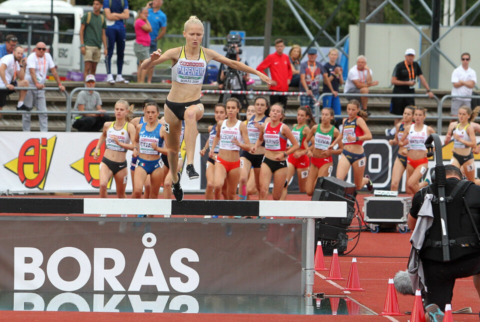 EM U20: De norske et godt stykke bak Europas beste juniorer på mellom- og langdistanse 3000m_hinder_jenter_Papenfuss_vanngrava_1280_A20G2878.jpg