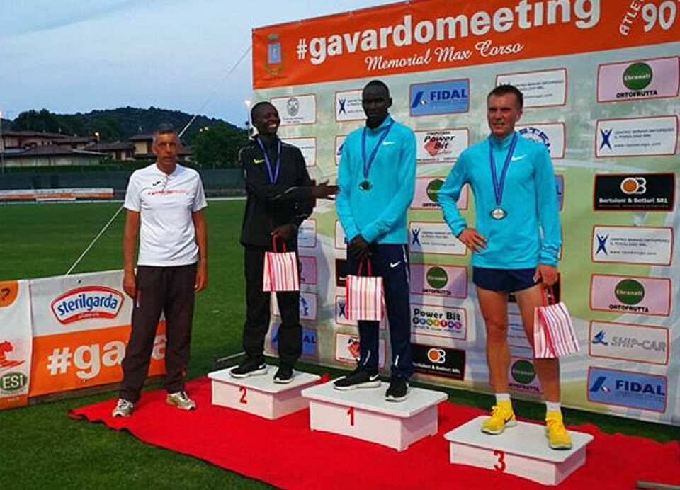Sondre Nordstad Moen fikk tøff konkurranse fra Ronald Kwemoi som vant og Noah Kipkemboi som ble nummer to. (Foto: arrangøren) Sondre Nordstad Moen fikk tøff konkurranse fra Ronald Kwemoi som vant og Noah Kipkemboi som ble nummer to. (Foto: arrangøren)