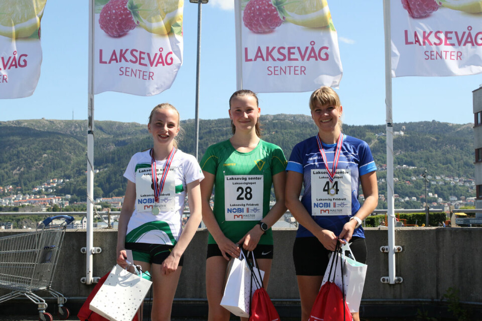 Varegg-trippel da Laksevågløpet startet opp igjen 1P1A8213.jpg