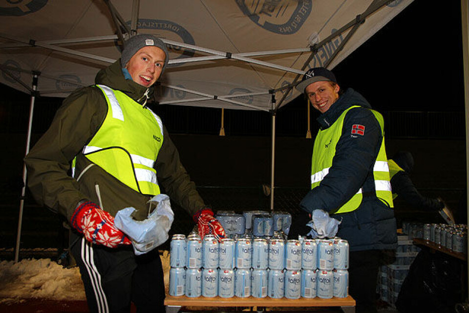 Litt is på stadion stoppet ikke løperne i Vinterkarusellen IMG_8236_640.jpg