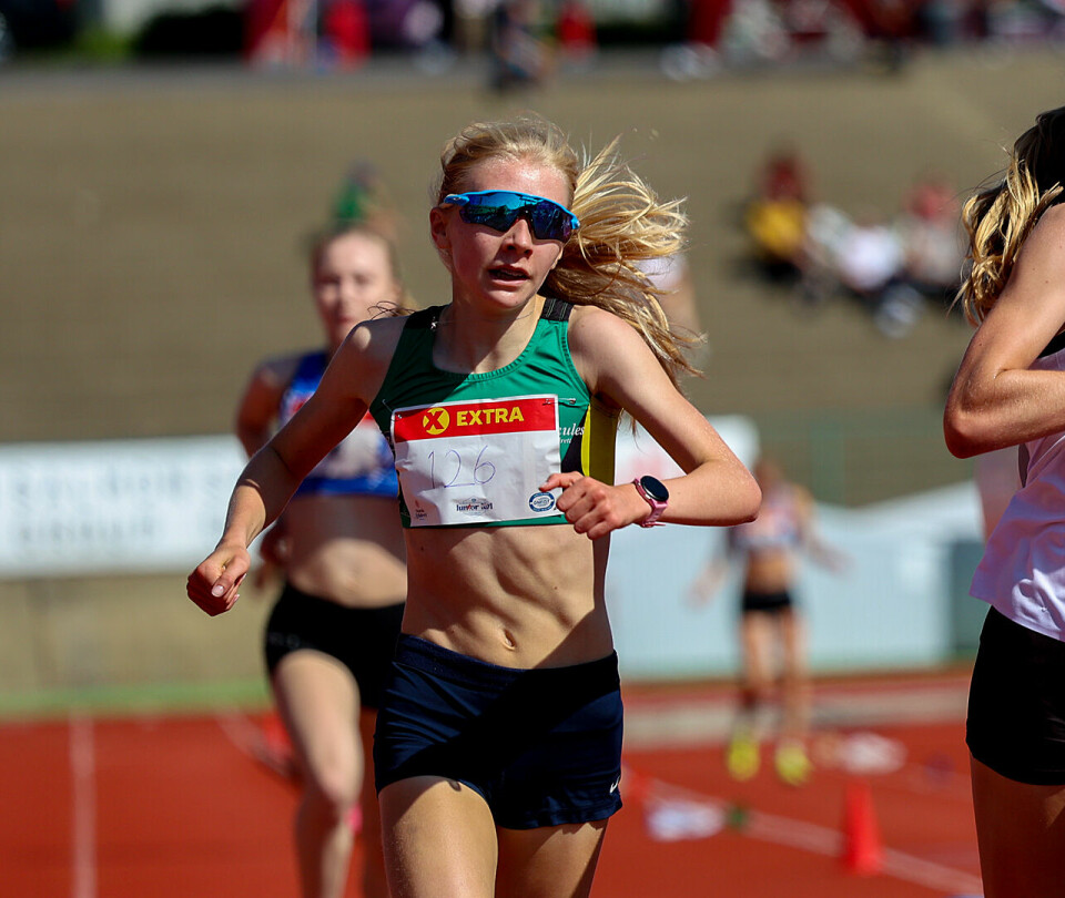 Kaja Holte Fjeldstad fra Herkules løp inn beste tid av en 15-åring gjennom alle tider.