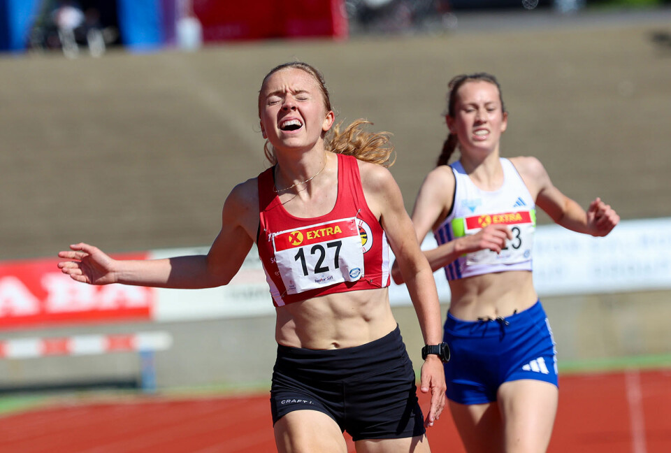 Ingrid Kilvær Nilssen sikrer seg bronsemedaljen foran Bethine Riise Carlsen.
