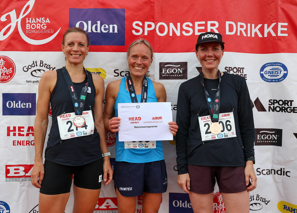 Renate Galleberg var denne gangen tilbake i Sommerkarusellen - og da pleier hun å vinne. Her sammen med Camilla Sagstad og Silje Algrøy.