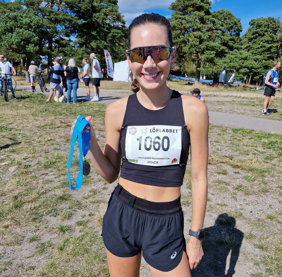 Sara Busic forbedret damerekorden fra 2023 på 1.24.59 til 1.23.27..