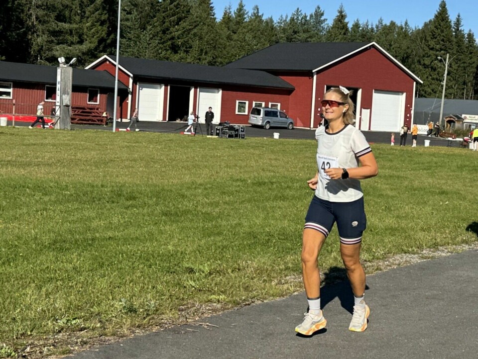 Veteranseire til Ingvild Aurdal og Harald Bjerke i Eidsvoll 6-timers mimreløp IMG_7941.JPG