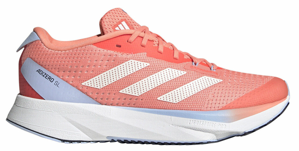 Test av treningssko for asfalt 2023 AdidasAdizeroSLDame.jpg
