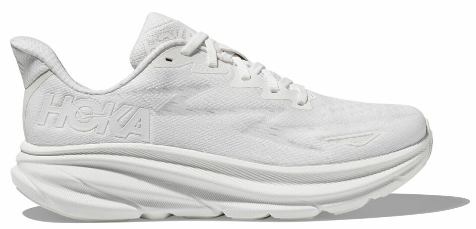 Test av treningssko for asfalt 2023 Hoka Clifton 9 Dame.jpg