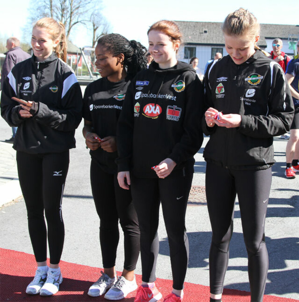 Solskinn over den 60. Ask-stafetten.