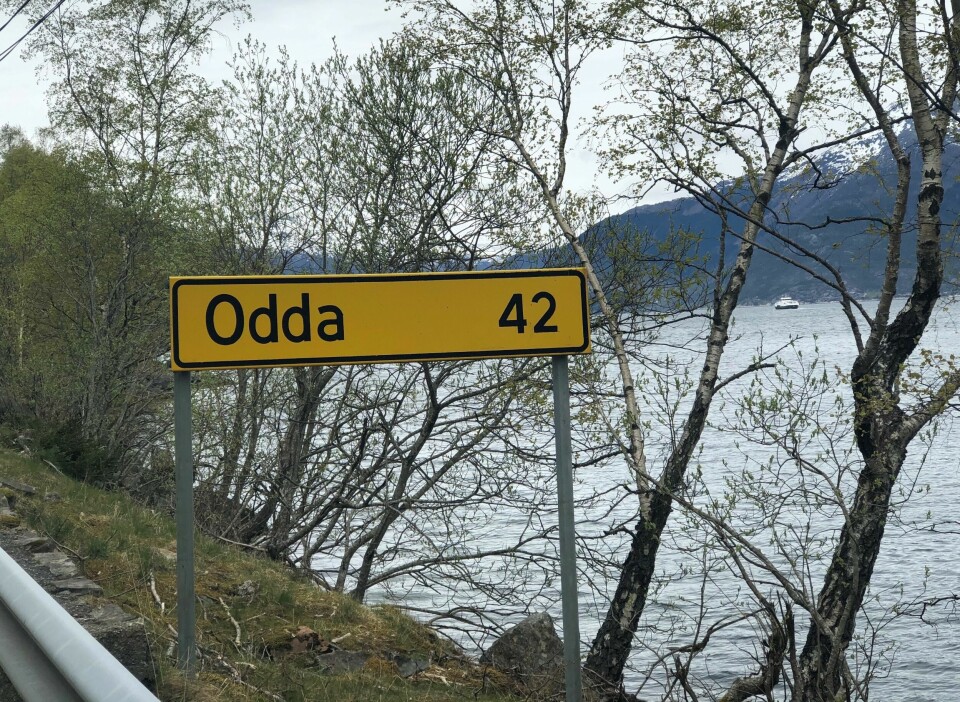 42 løpere med 75 resultater i Kondis virtuelle maraton- og ultraløp Grete_Lothe_Skilt-Odda.jpg